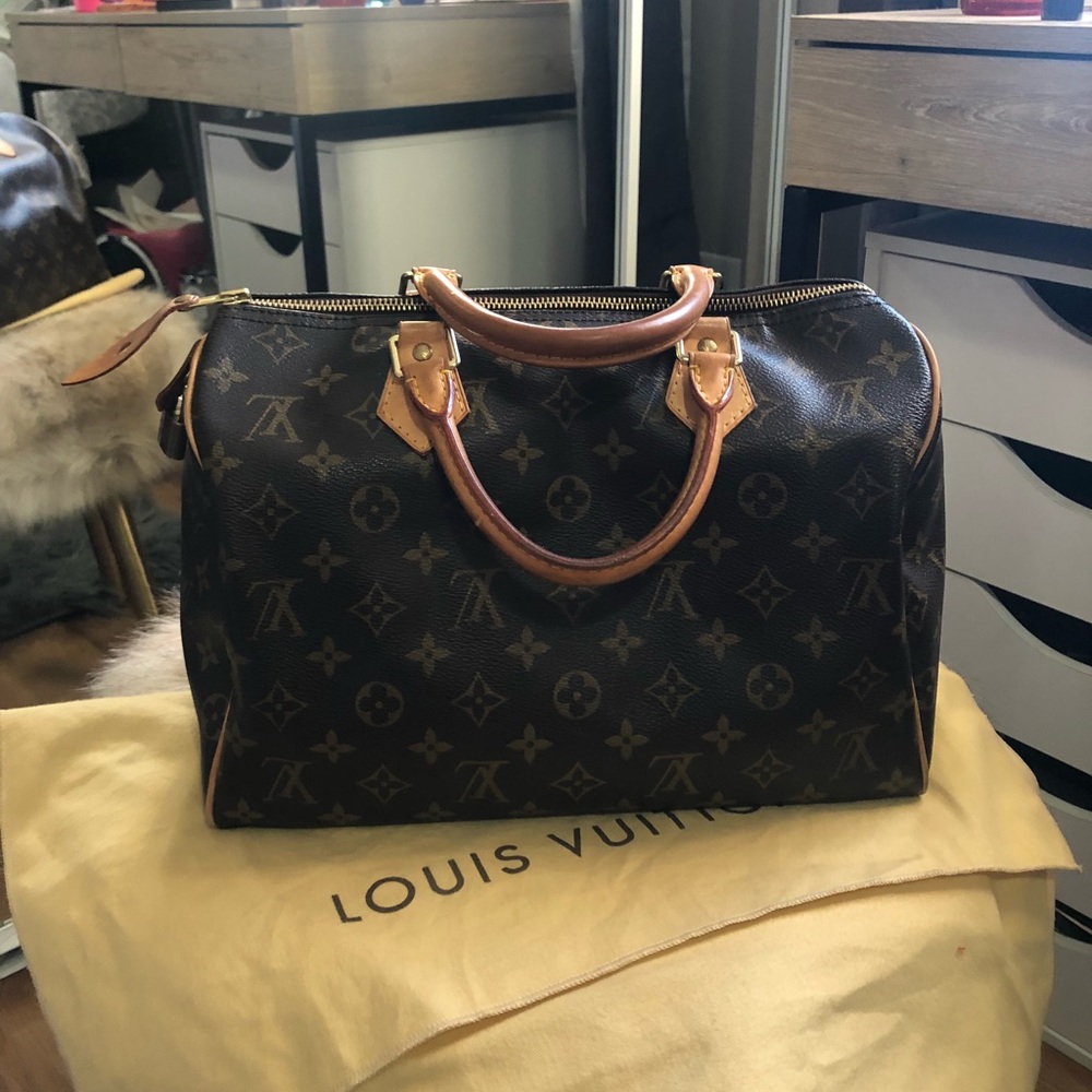 Louis Vuitton Speedy 30